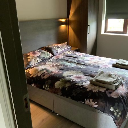 Small,Smart,Tidy 2 Bed Apartment Galway Buitenkant foto