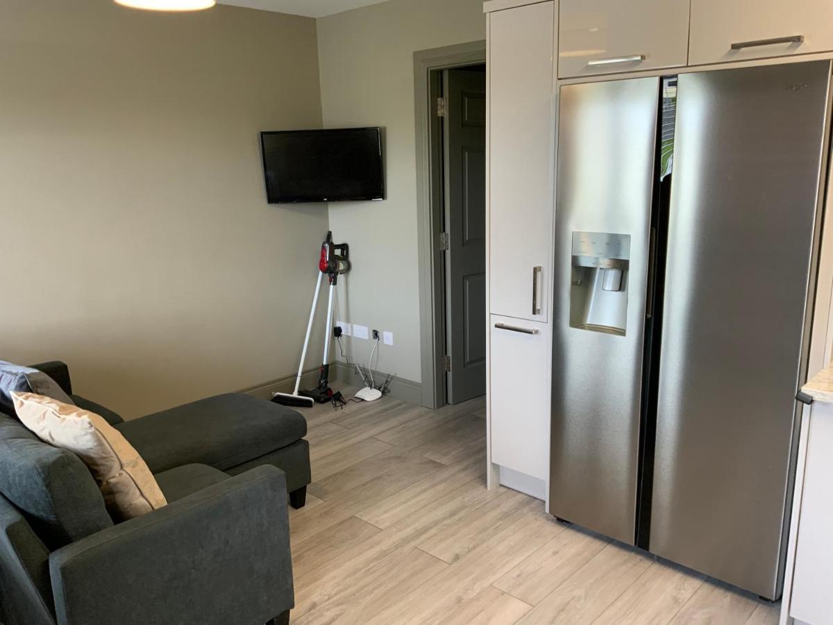 Small,Smart,Tidy 2 Bed Apartment Galway Buitenkant foto