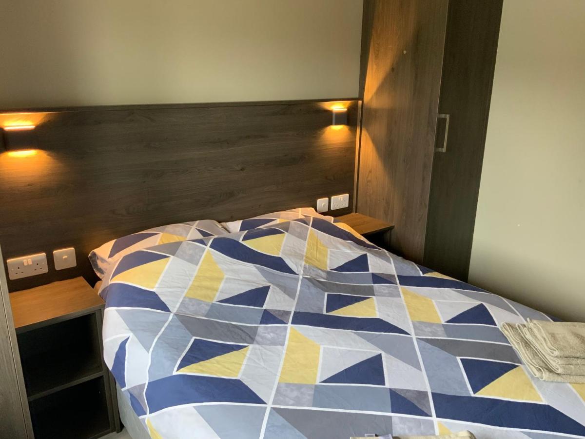 Small,Smart,Tidy 2 Bed Apartment Galway Buitenkant foto